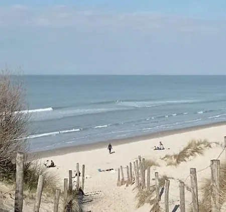 Un Temps Pour Nous - Downtown House Near كوسيك